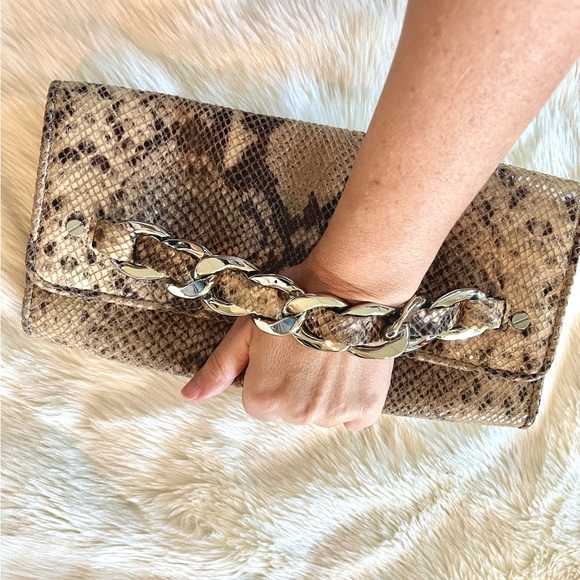 Michael Kors Snakeskin genuine clutch - Picture 4 of 11